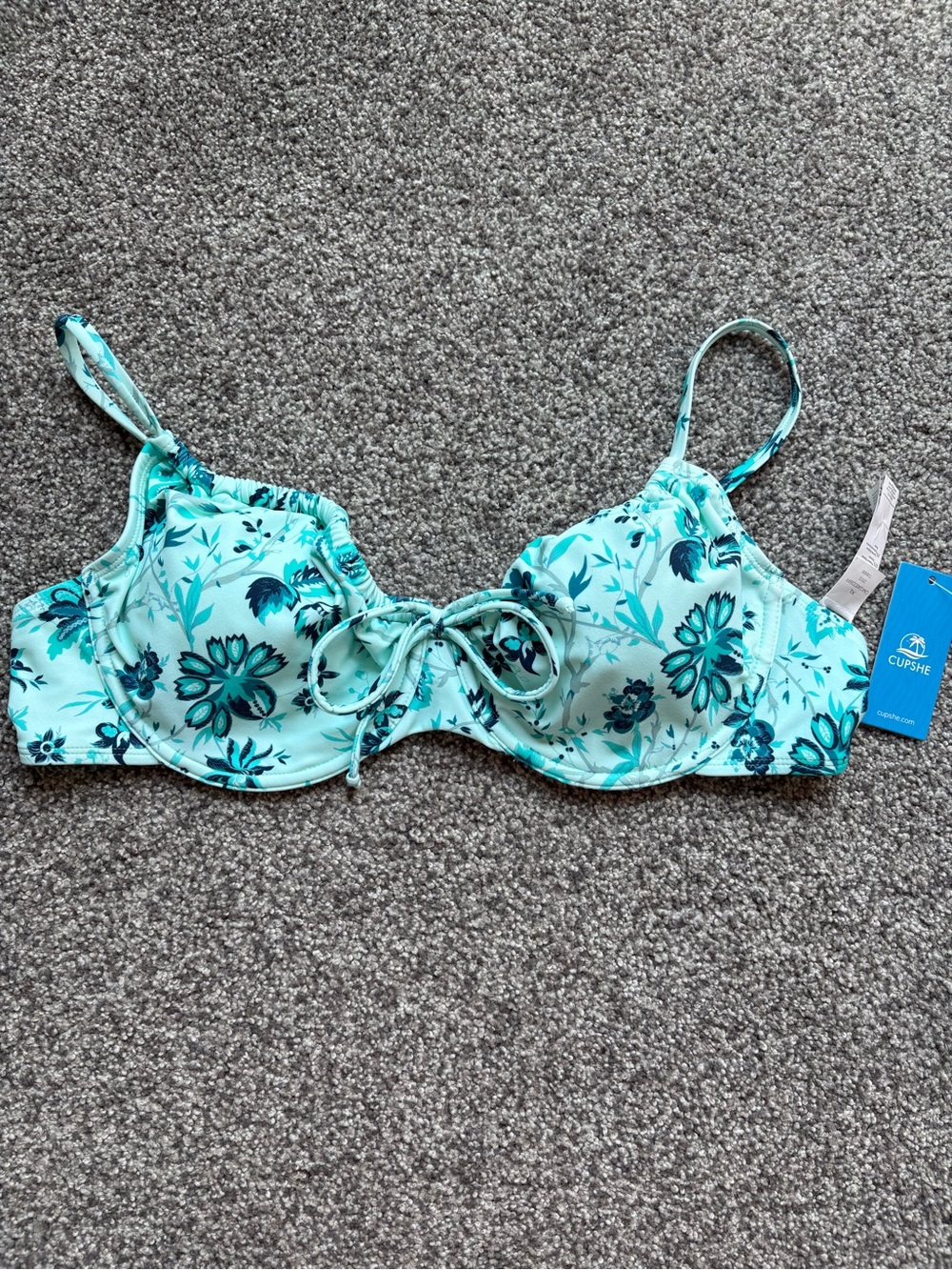 NWT Cupshe Earthly Aruba Flower Tie Front Bikini Top size XL Mint Green Teal